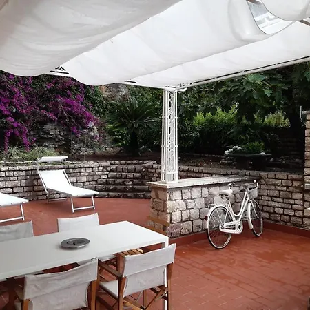Lejlighed Olivo House 2 *